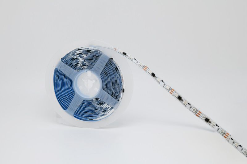 幻彩灯带不接控制器会亮吗？